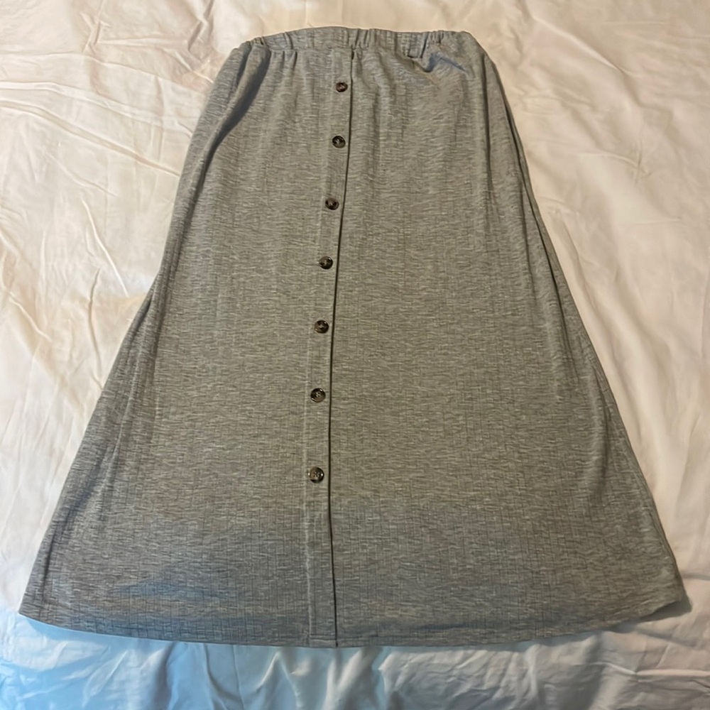 Grey long skirt